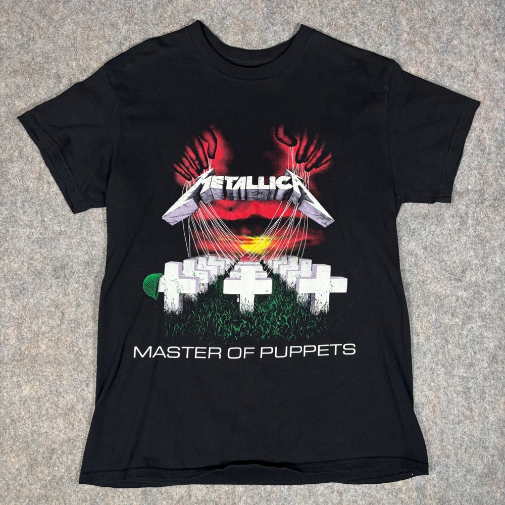 Metallica T-Shirt Mens Medium Black Master of Puppets Band Tee‎ Graphic